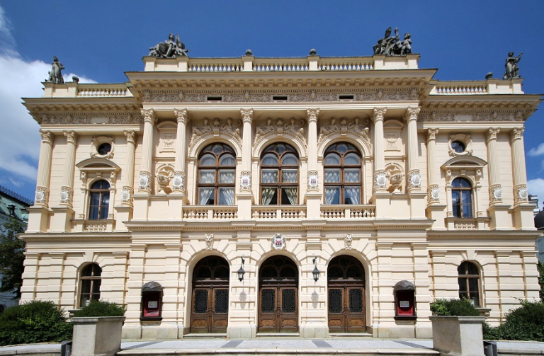 Liberec divadlo F. X. Šaldy 1